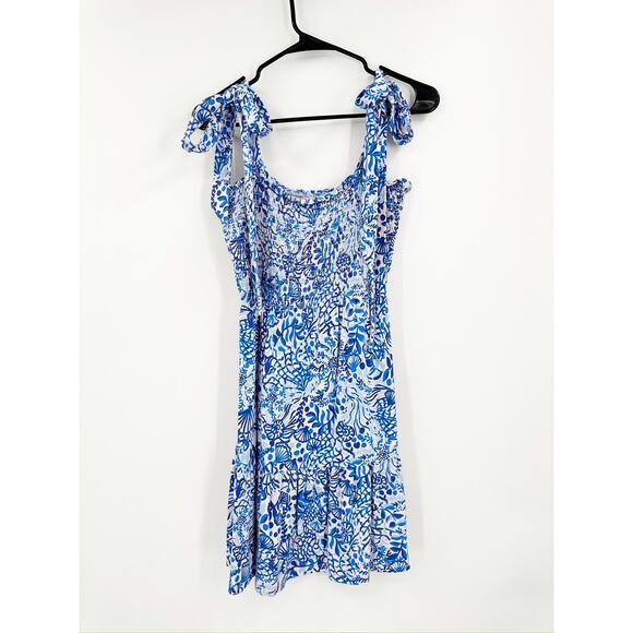 Lilly Pulitzer Kailua Smocked Seashell Print Blue Tie Shoulder Mini Dress Size M - Picture 2 of 5